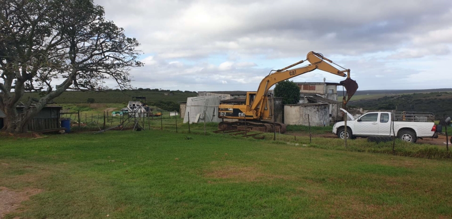 8 Bedroom Property for Sale in Uitenhage Rural Eastern Cape